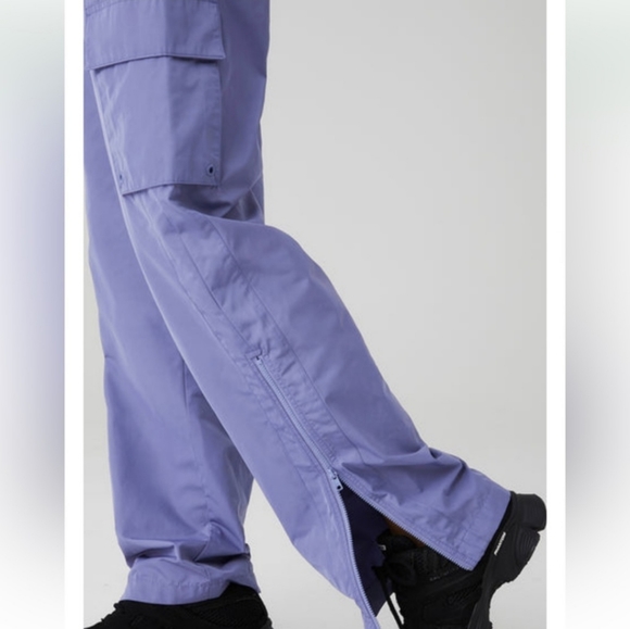 Alo Yoga International Wide Leg City - Picture 4 of 11